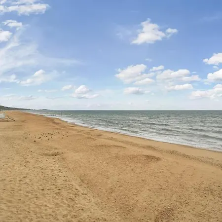 Ocean View By Bournecoast - Upper Ground Floor Flat With Sea Views - Opposite The Sandy Beaches - Fm3441-3